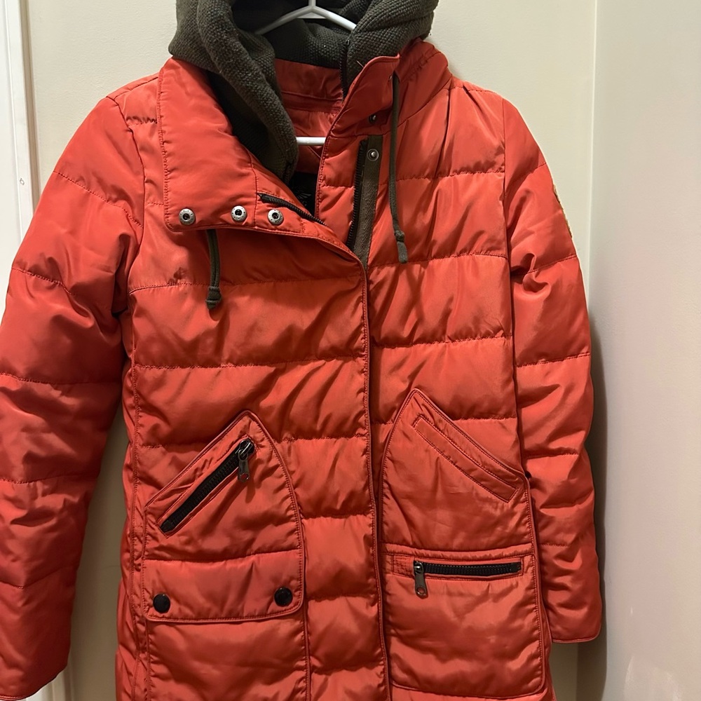 Women's Red Puffer Jacket